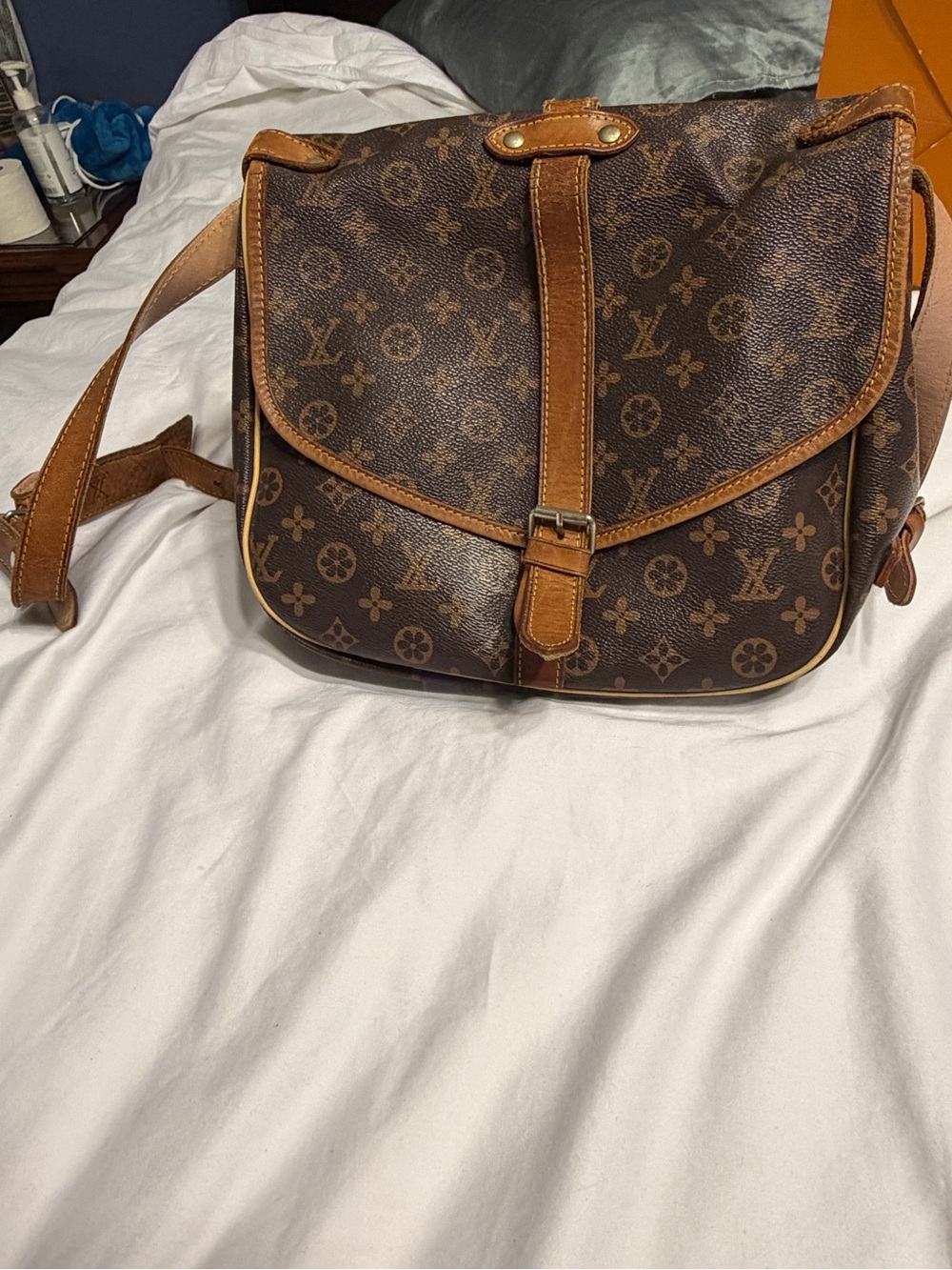 Shoulder Bag in Brown & Tan